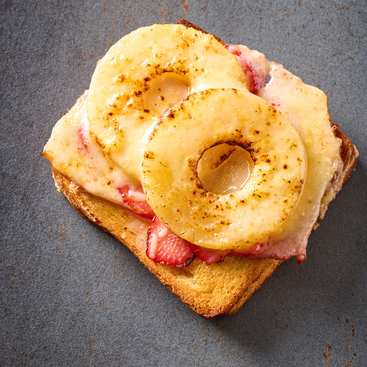 Toast Hawaii à la Henssler
