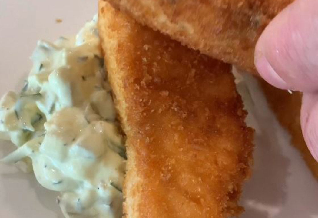 Lachs-Fischstäbchen mit Remoulade