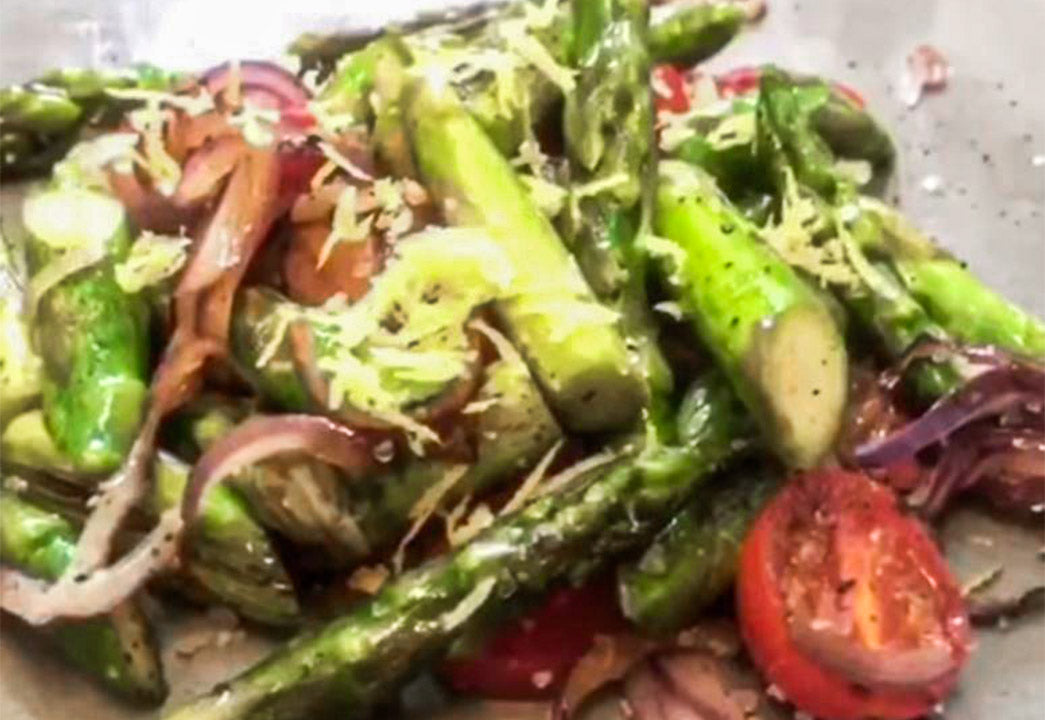 Spargel gratiniert in Parmesan