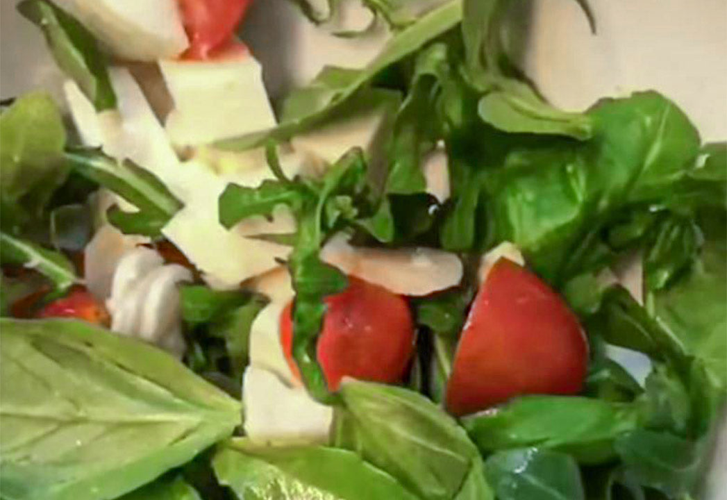 Spargel-Omelett mit Mozzarella