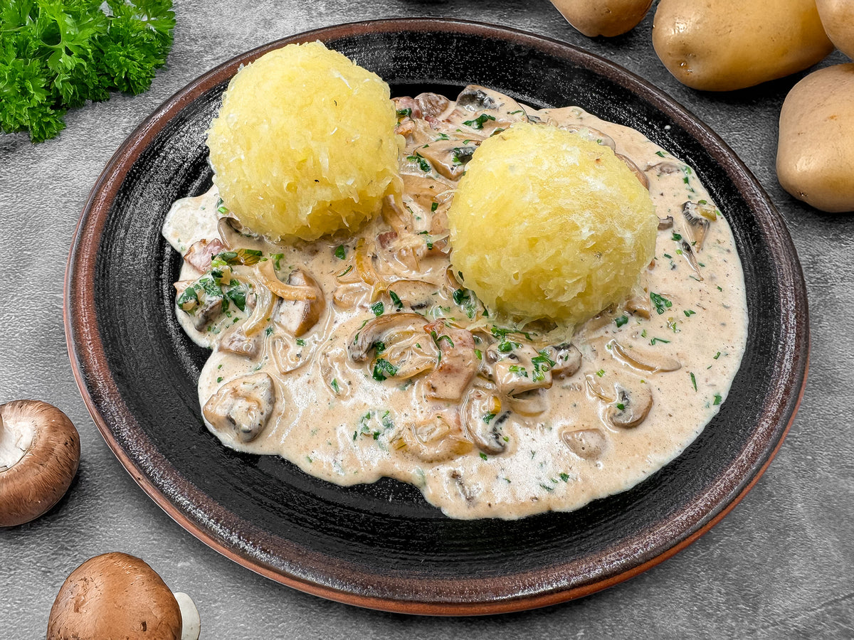 Schnelles Thüringer Klöße mit Pilz-Speck-Sauce