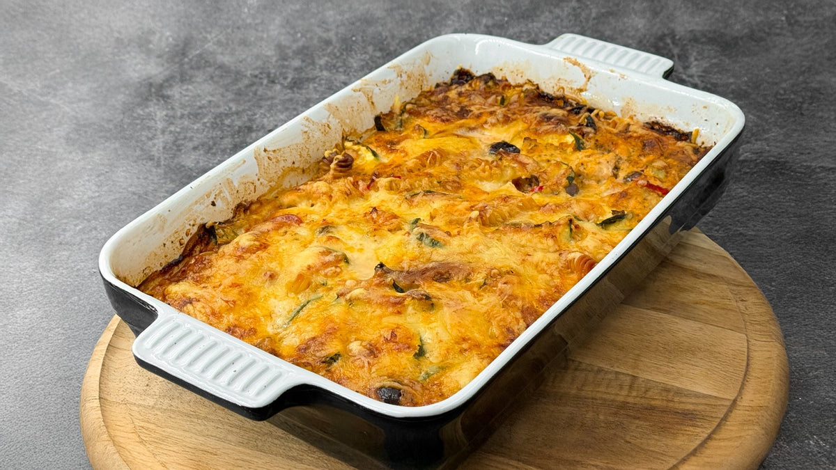 Gratinierter Nudelauflauf mit Hähnchen und Speck